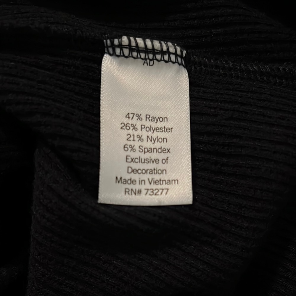 Black Long Sleeve Women's Top - Picture 5 of 6